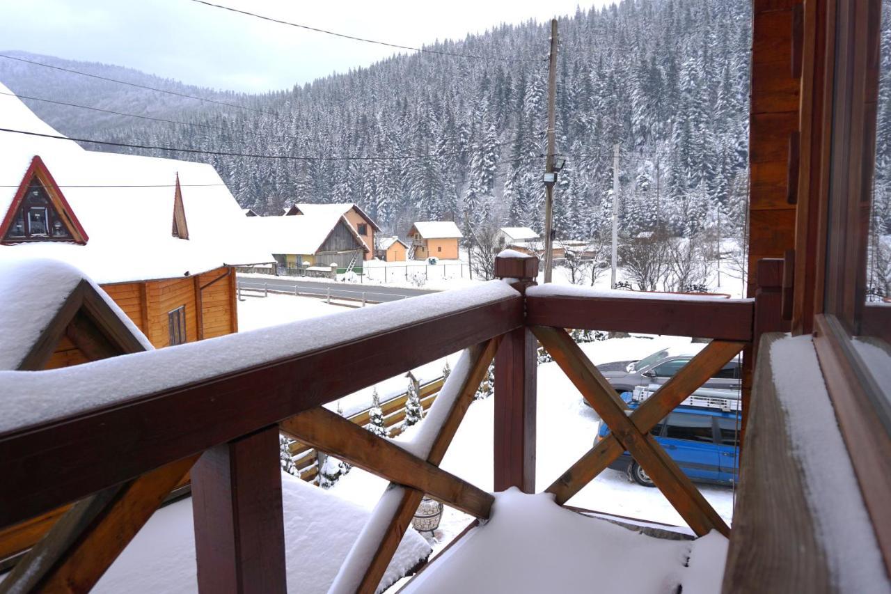 Затишний Готель "Едем" Mykulychyn Exterior foto